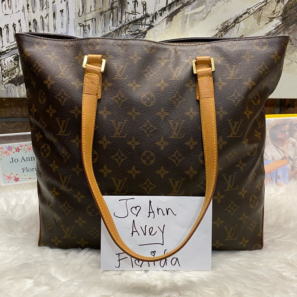 💕💕💕SOLD💕💕💕

🤩🤩🤩CABAS MEZZO MONOGRAM🤩🤩🤩